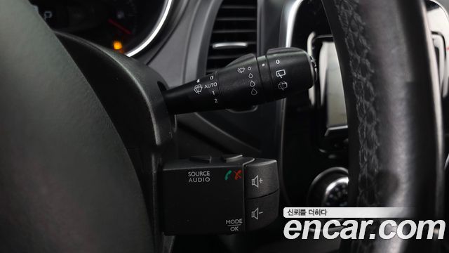 Renault Korea QM3 RE 2018 — фото 17