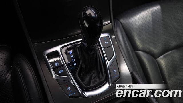 Hyundai Grandeur (HG) HG240 Modern Collection 2017 — фото 9