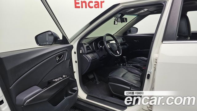 KG Mobility (SsangYong) Tivoli Air Diesel IX 4WD 2017 — фото 10