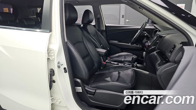 KG Mobility (SsangYong) Tivoli Air Diesel IX 4WD 2017 — фото 12