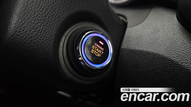 KG Mobility (SsangYong) Tivoli Air Diesel IX 4WD 2017 — фото 17