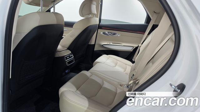 Genesis GV70 2.5T Gasoline 2WD 2025 — фото 11