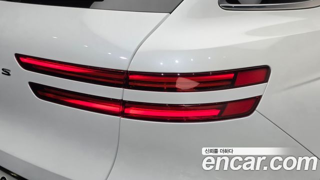Genesis GV70 2.5T Gasoline 2WD 2025 — фото 23