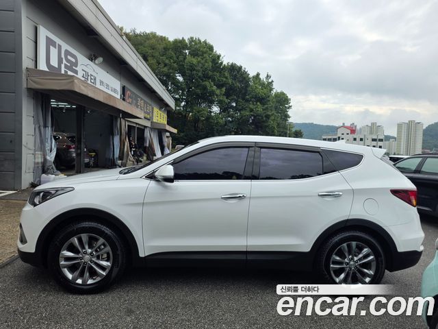 Hyundai Santa Fe The Prime Diesel 2.0 2WD Modern 2016 — фото 8