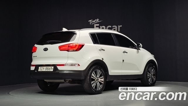 Kia Sportage R Diesel 2WD Prestige 2014 — фото 2