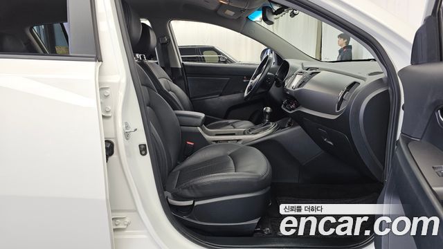 Kia Sportage R Diesel 2WD Prestige 2014 — фото 11
