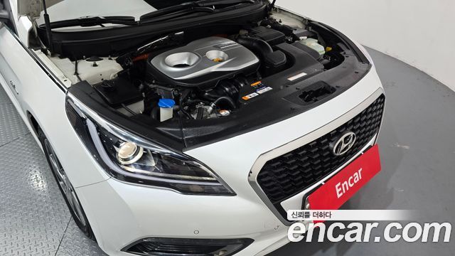 Hyundai Sonata Hybrid (LF) 2.0 HEV Premium 2016 — фото 6