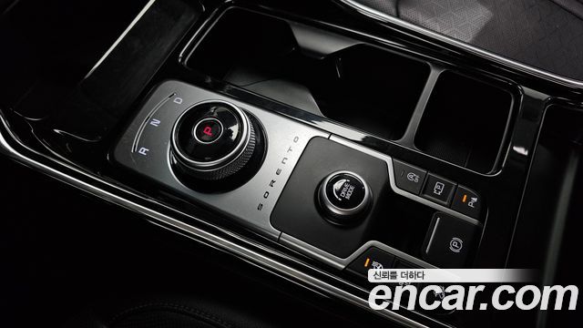 Kia Sorento (IV) Diesel 2.2 2WD Noblesse 2023 — фото 9