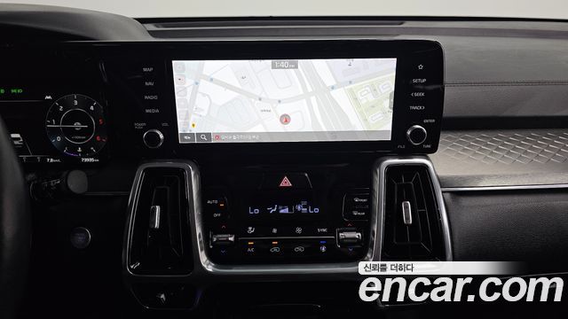 Kia Sorento (IV) Diesel 2.2 2WD Noblesse 2023 — фото 13