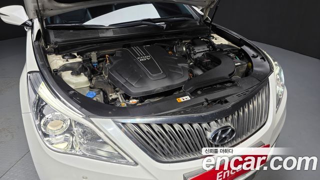 Hyundai Grandeur (HG) HG220 Diesel Premium 2015 — фото 6
