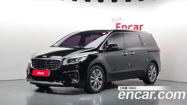 Kia Carnival 9-Seater Noblesse Special