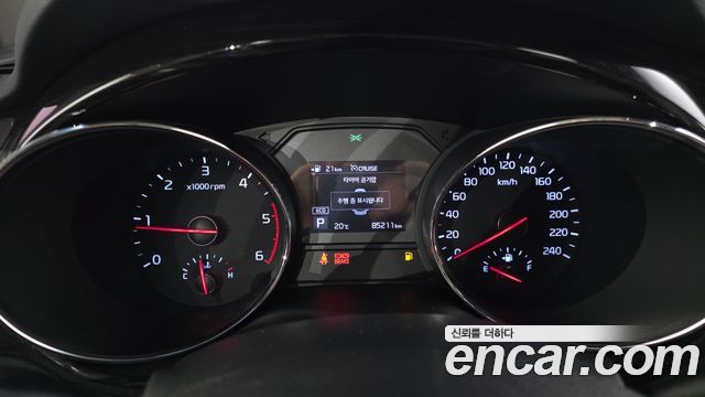 Kia Carnival 9-Seater Noblesse Special 2020 — фото 8