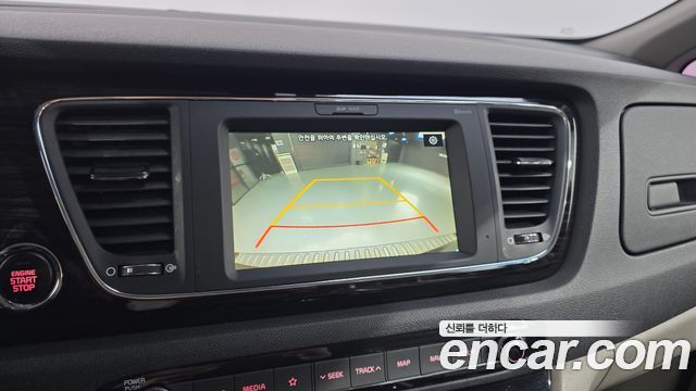 Kia Carnival 9-Seater Noblesse Special 2020 — фото 17