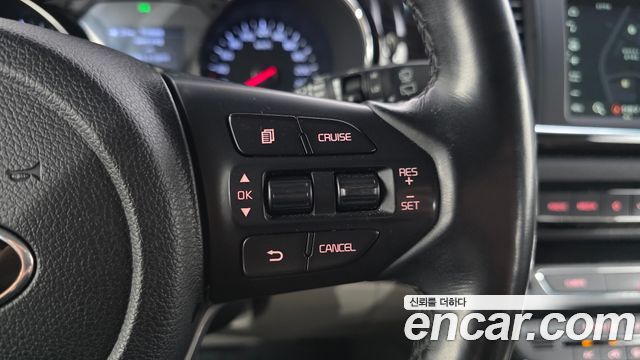 Kia Carnival 9-Seater Noblesse Special 2020 — фото 18