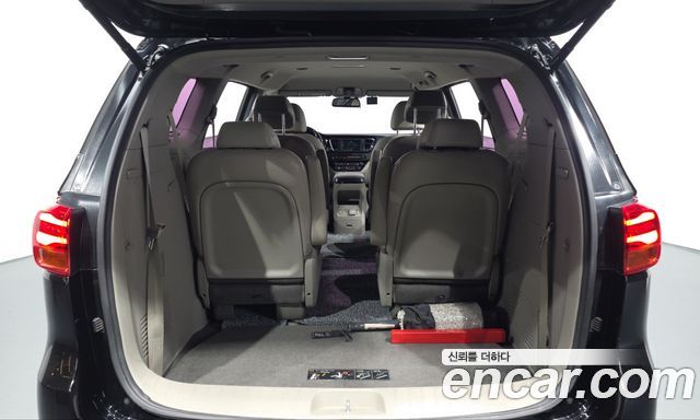 Kia Carnival 9-Seater Noblesse Special 2020 — фото 20
