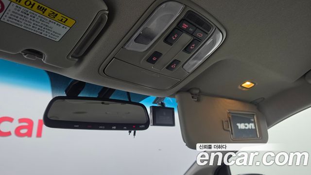 Kia Carnival 9-Seater Noblesse Special 2020 — фото 29