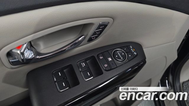Kia Carnival 9-Seater Noblesse Special 2020 — фото 33