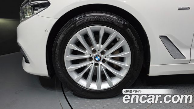 BMW 5 Series (G30) 530i xDrive Luxury Plus 2018 — фото 5