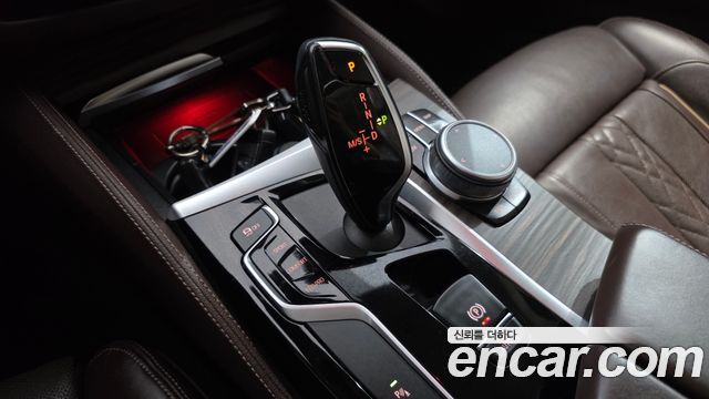 BMW 5 Series (G30) 530i xDrive Luxury Plus 2018 — фото 9
