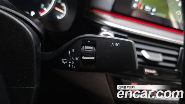 BMW 5 Series (G30) 530i xDrive Luxury Plus 2018 — фото 16
