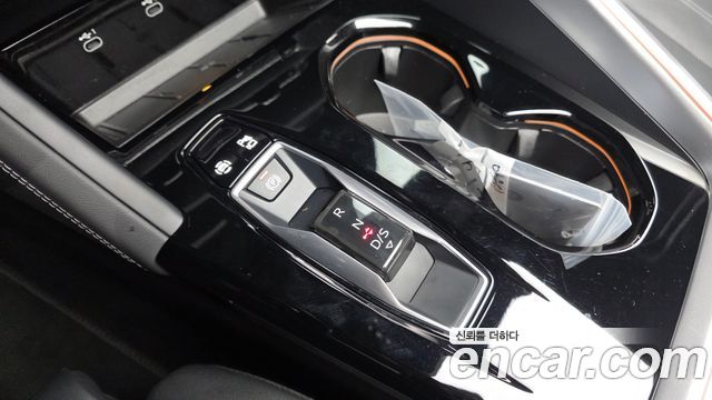 Audi Q5 (80A) 40 TDI Quattro S Line Black Edition 2025 — фото 9