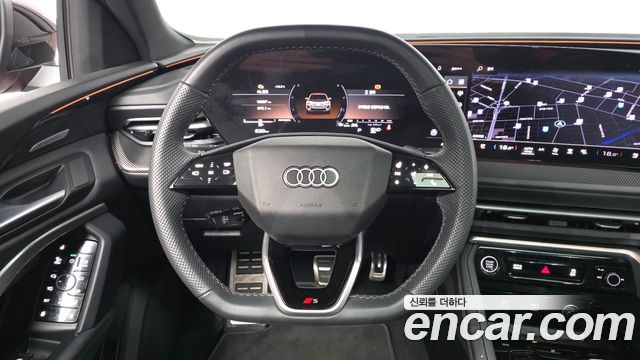 Audi Q5 (80A) 40 TDI Quattro S Line Black Edition 2025 — фото 13