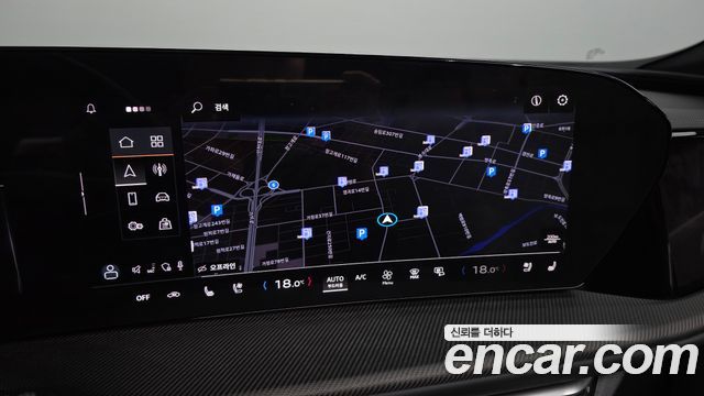 Audi Q5 (80A) 40 TDI Quattro S Line Black Edition 2025 — фото 15
