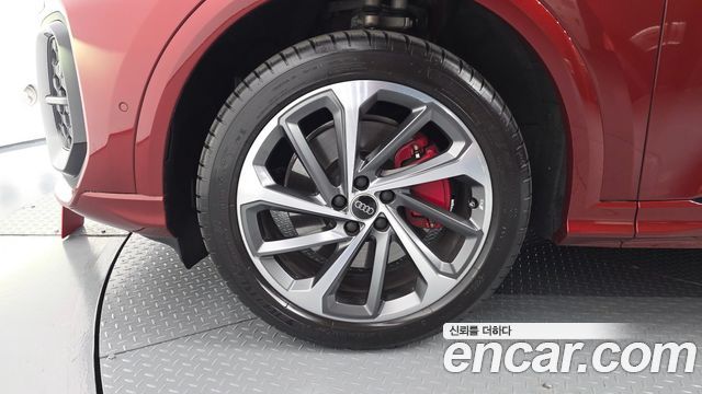 Audi Q5 (80A) 40 TDI Quattro S Line Black Edition 2025 — фото 21