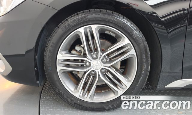 Hyundai Grandeur (IG) 2.4 Premium Special 2018 — фото 5