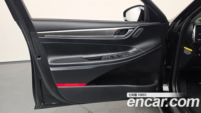 Hyundai Grandeur (IG) 2.4 Premium Special 2018 — фото 24