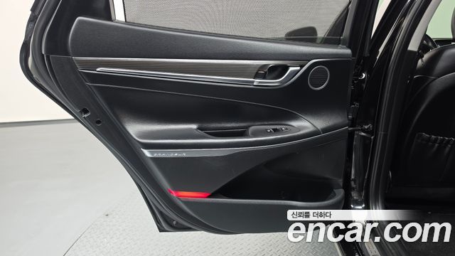Hyundai Grandeur (IG) 2.4 Premium Special 2018 — фото 25