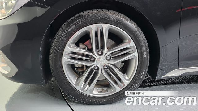 Hyundai Grandeur (IG) 2.4 Premium Special 2018 — фото 5