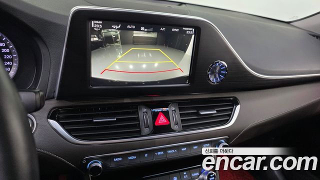 Hyundai Grandeur (IG) 2.4 Premium Special 2018 — фото 17