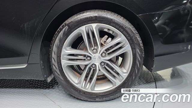 Hyundai Grandeur (IG) 2.4 Premium Special 2018 — фото 21