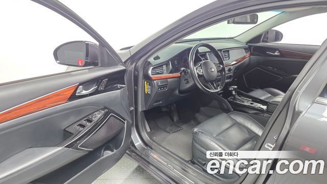 Kia K7 2.4 GDI Limited 2017 — фото 10