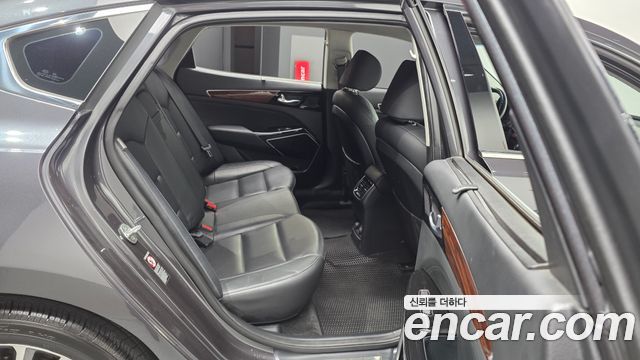 Kia K7 2.4 GDI Limited 2017 — фото 12