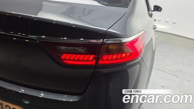 Kia K7 2.4 GDI Limited 2017 — фото 23