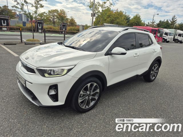 Kia Stonic 1.4 Trendy 2019 — фото 2