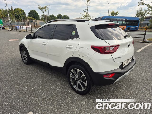 Kia Stonic 1.4 Trendy 2019 — фото 5