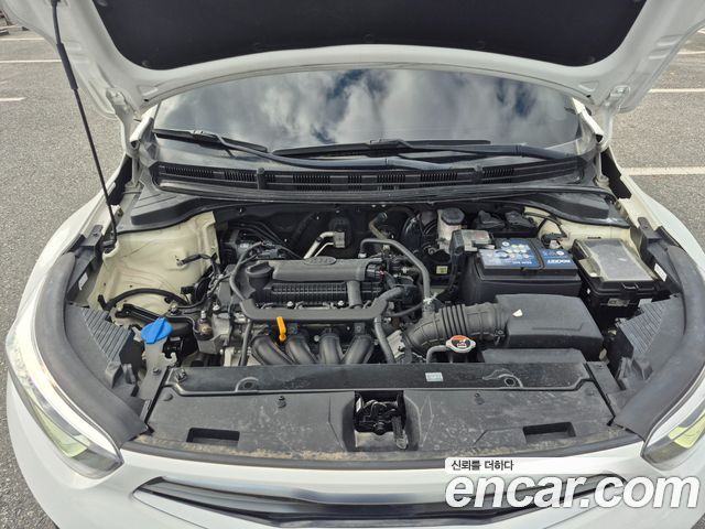 Kia Stonic 1.4 Trendy 2019 — фото 9