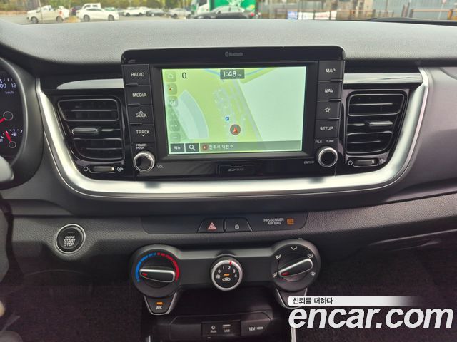 Kia Stonic 1.4 Trendy 2019 — фото 18