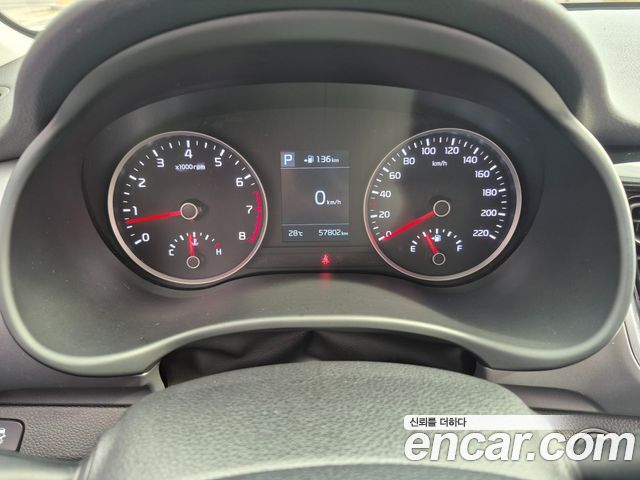 Kia Stonic 1.4 Trendy 2019 — фото 19