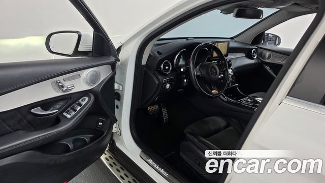 Mercedes-Benz GLC-Class (X253) GLC300 4MATIC AMG Line 2019 — фото 10