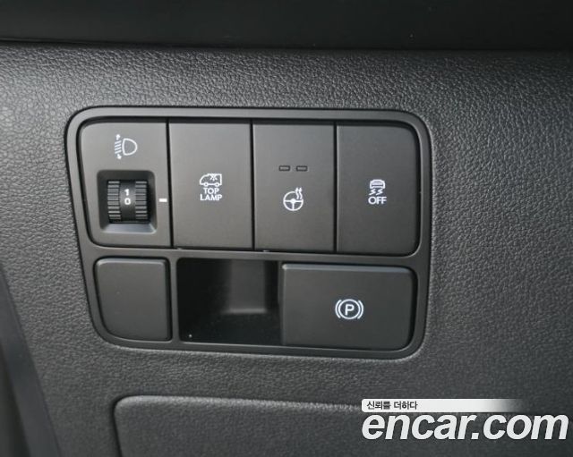 Hyundai ST1 Cargo Premium 2025 — фото 15