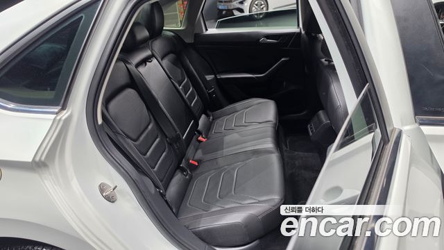 Volkswagen Jetta (VII) 1.4 TSI Prestige 2021 — фото 12