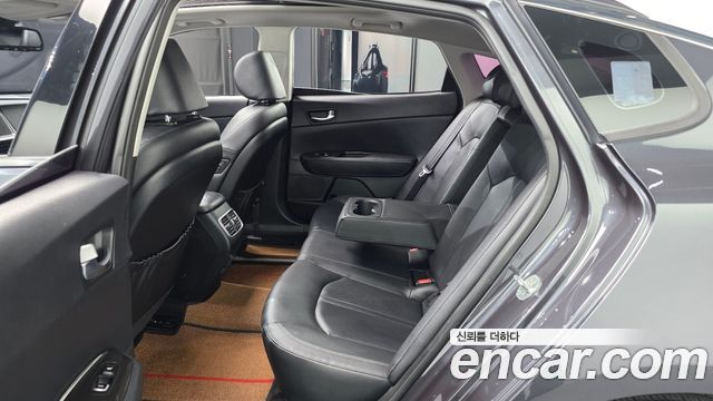 Kia K5 (II) 2.0 Noblesse 2020 — фото 12