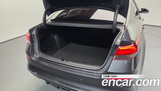Kia K5 (II) 2.0 Noblesse 2020 — фото 34