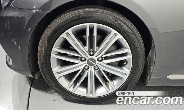 Genesis G80 3.3 GDI AWD Luxury 2017 — фото 5