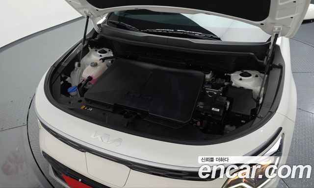 Kia Niro EV Air 2023 — фото 6