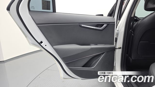 Kia Niro EV Air 2023 — фото 25